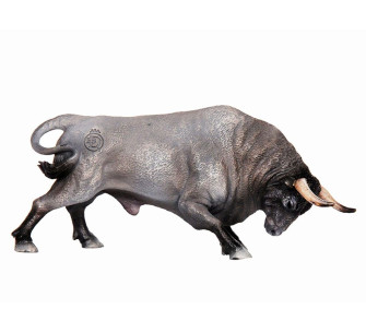 TORO EMBISTIENDO CARDENO