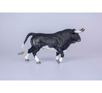 TORO TROTANDO CALCETERO